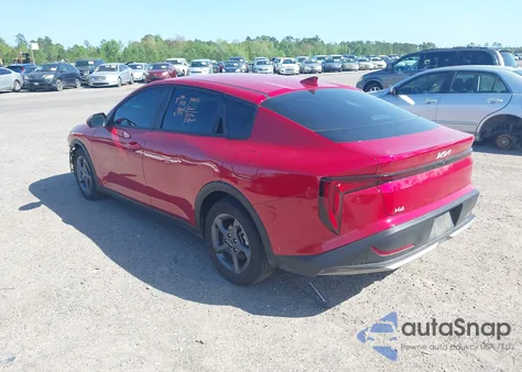 2025 Kia K4 Lxs z USA, uszkodzony, nr VIN 3KPFT4DE3SE024155